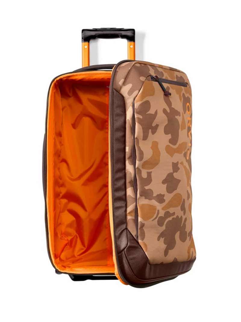 Orvis Trekker LT 80L Large Roller Bag camo