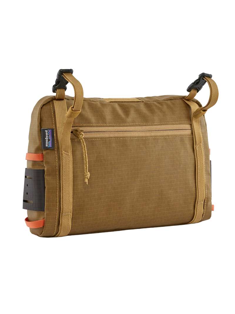Patagonia Stealth Switch Pack 3L in Bobcat Brown