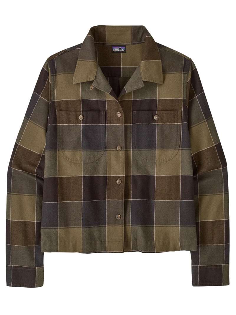 The Patagonia Women's Lightweight Fjord Flannel Camp Shirt is designed for durability, comfort and freedom of movement.