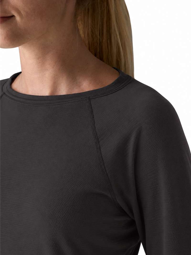 Patagonia Women's Capilene Midweight Crew at Mad River Outfitters