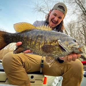Ohio Smallmouth Bass Fly Fishing Guide Services
