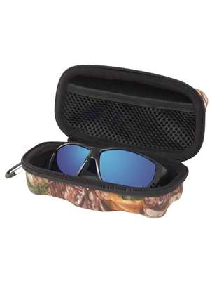 Chums The Vault LTD in ReelTree Edge mad river outfitters Men's Sun and Bug Gear