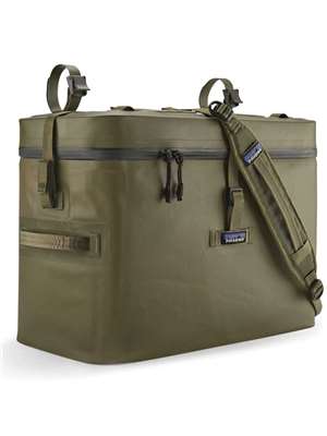 Patagonia Great Divider in Basin Green